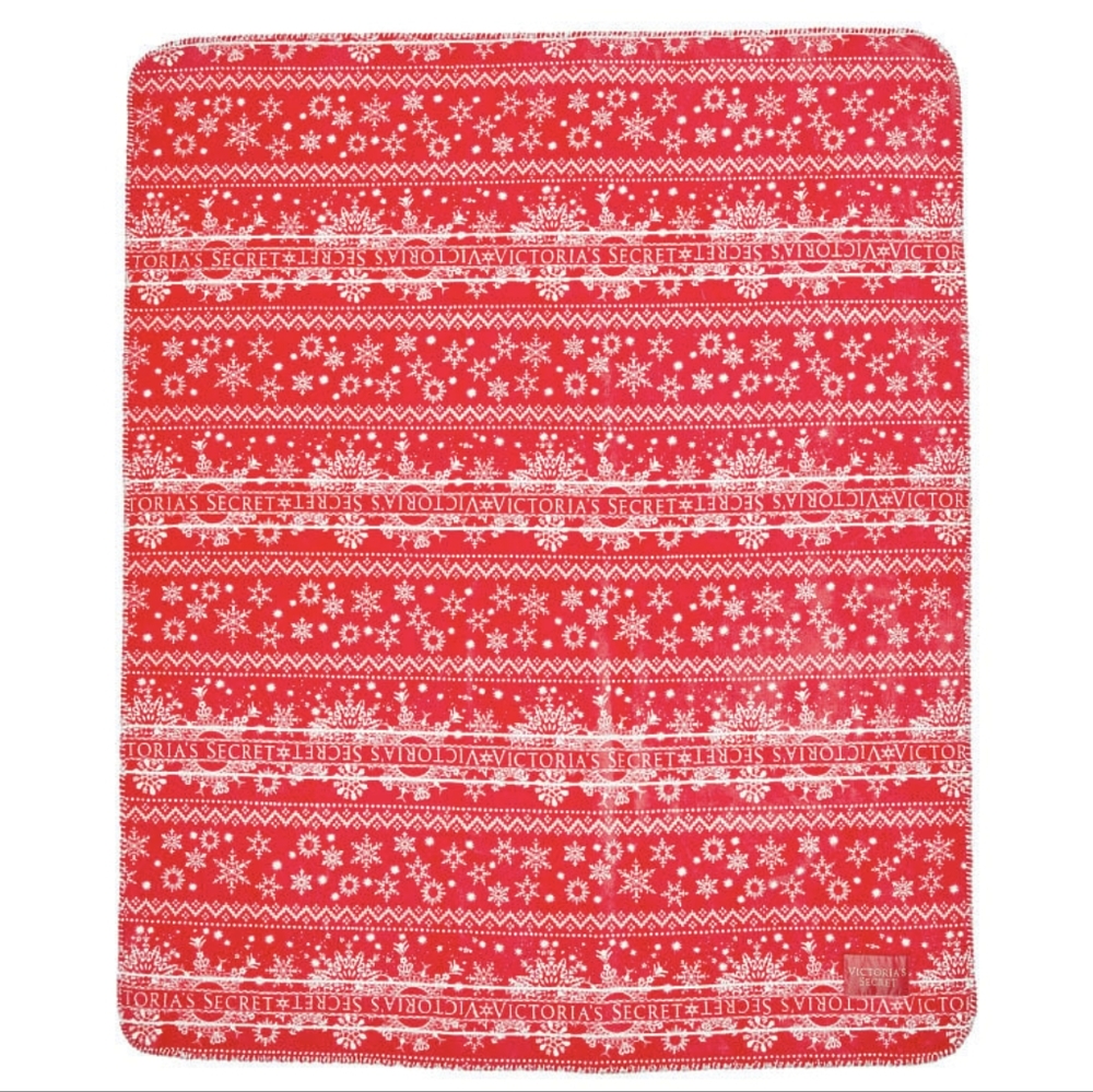 NWT Victoria's Secret Red Plush Fleece Blanket